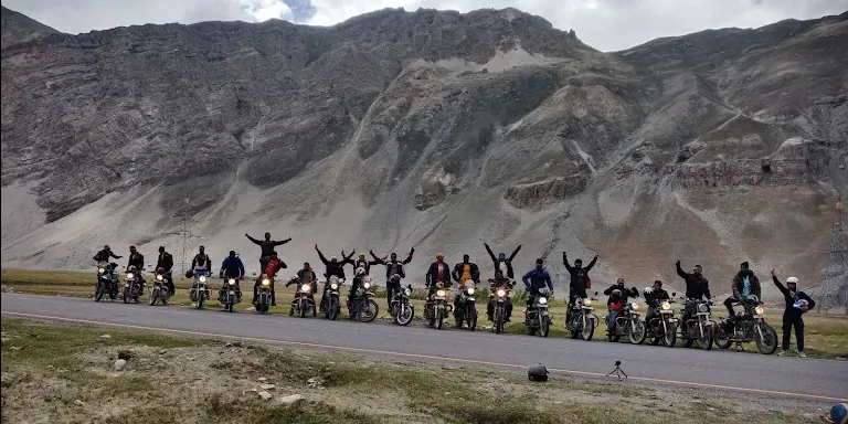Delhi to Manali to Leh to Srinagar Bike Trip